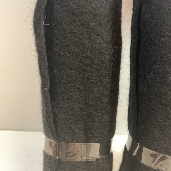 12 Dimensions FeltWorks 100% Wool Felt Needle Felting Crafts Black 18"x24" - Picture 8 of 12